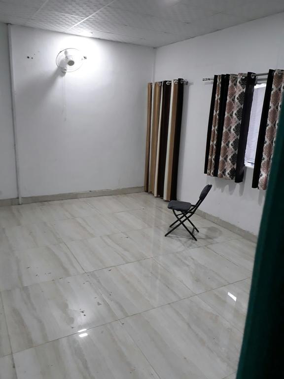 Hotel S P Νέο Δελχί Εξωτερικό φωτογραφία