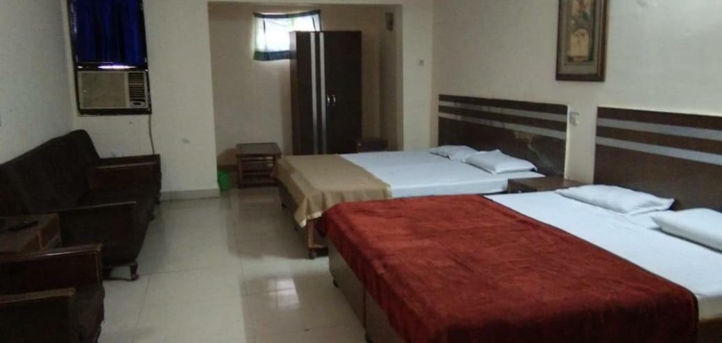 Hotel S P Νέο Δελχί Εξωτερικό φωτογραφία